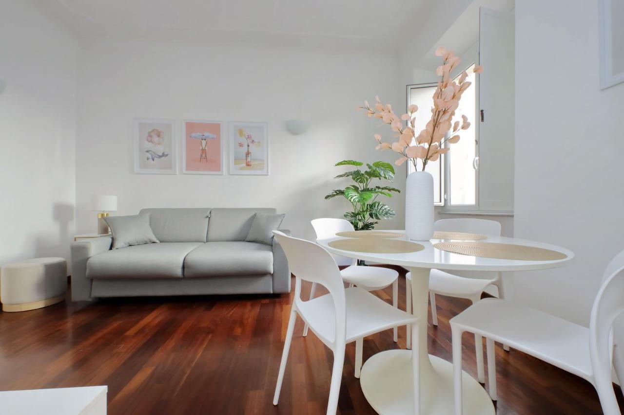 Domus Lou Elegante Appartamento In Trastevere Roma エクステリア 写真