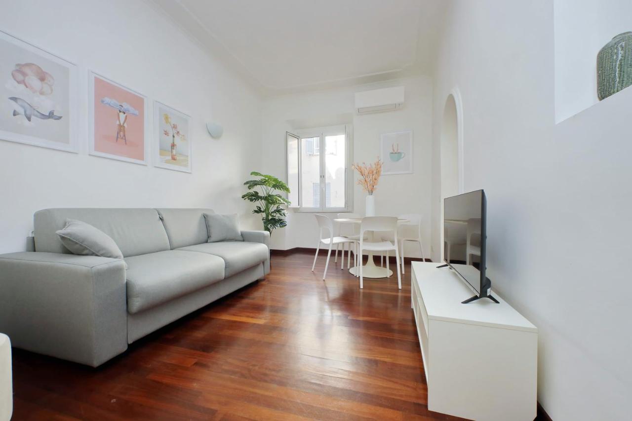 Domus Lou Elegante Appartamento In Trastevere Roma エクステリア 写真