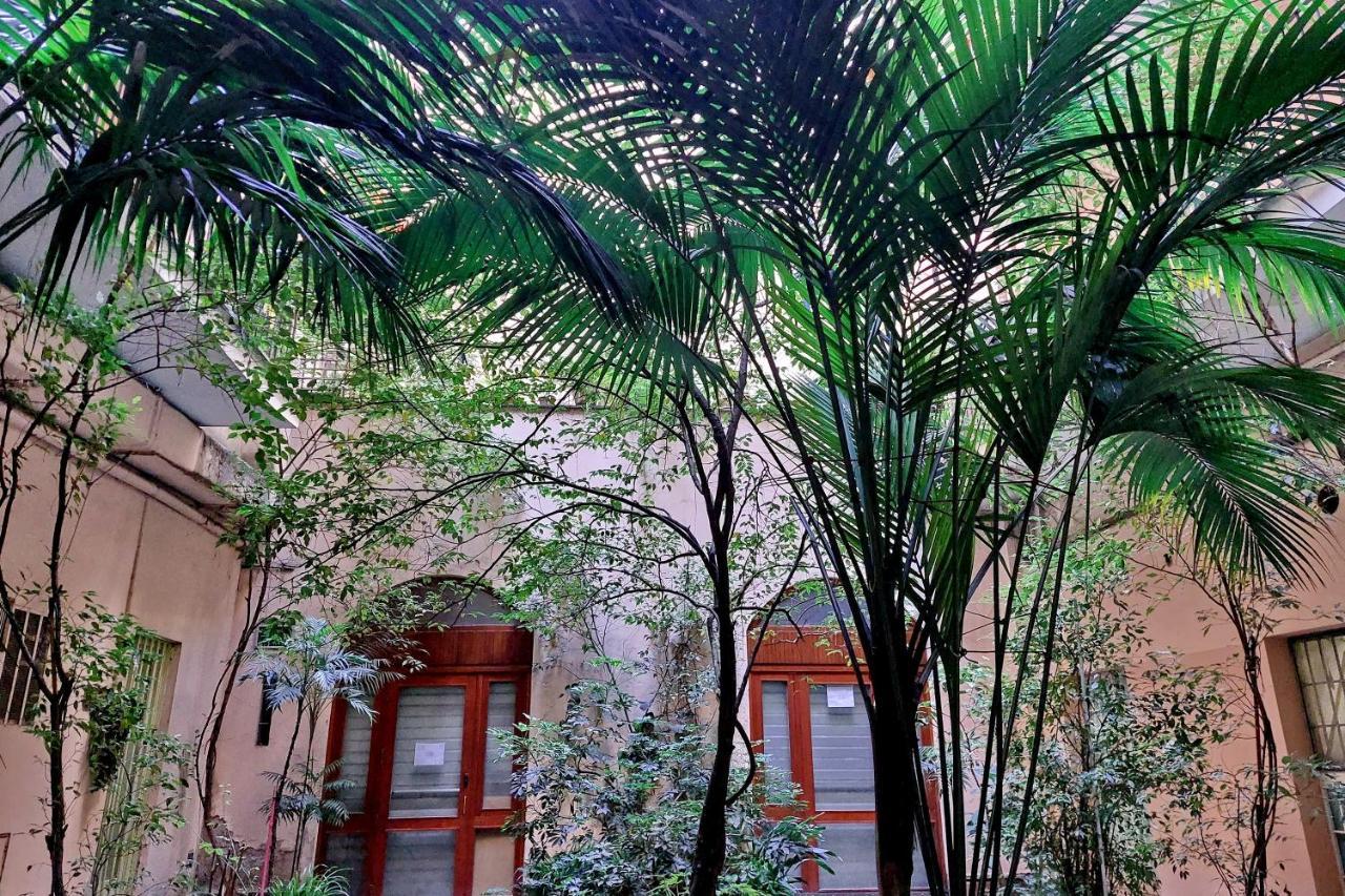 Domus Lou Elegante Appartamento In Trastevere Roma エクステリア 写真
