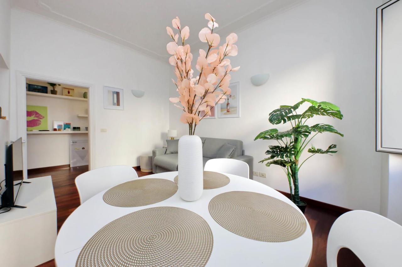 Domus Lou Elegante Appartamento In Trastevere Roma エクステリア 写真